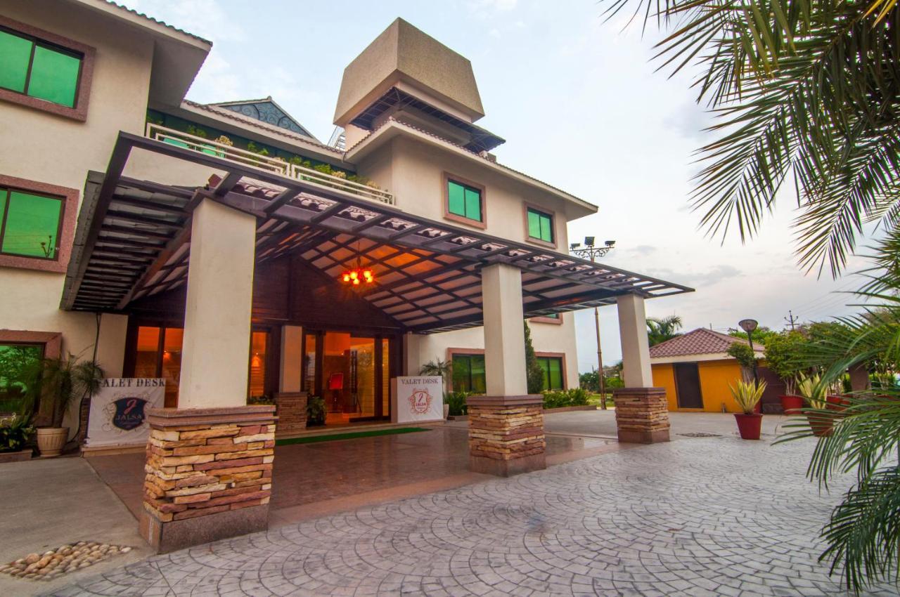 Jalsa Hotel & Banquets,Indore Eksteriør billede