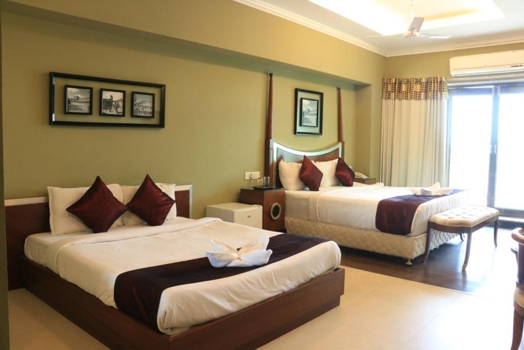 Jalsa Hotel & Banquets,Indore Eksteriør billede