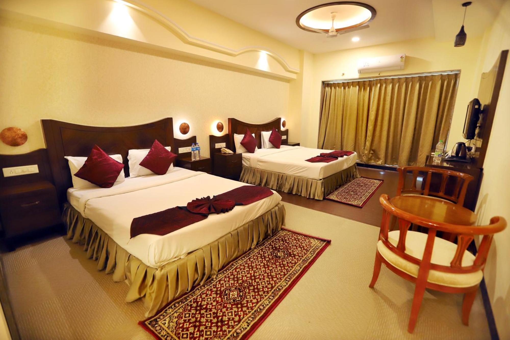 Jalsa Hotel & Banquets,Indore Eksteriør billede