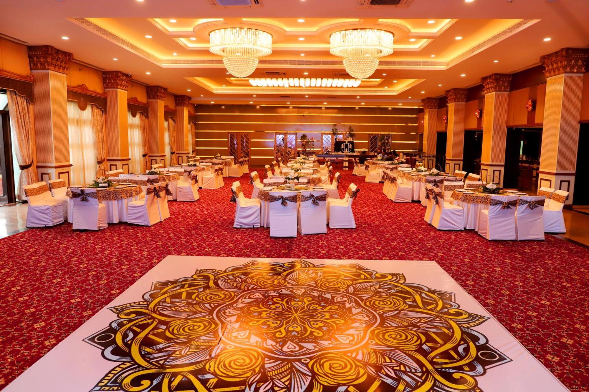 Jalsa Hotel & Banquets,Indore Eksteriør billede